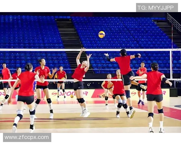 女排中国队迎战意大利队争夺四强席位全力以赴展现巅峰实力 女排中国队迎战意大利队争夺四强席位全力以赴展现巅峰实力