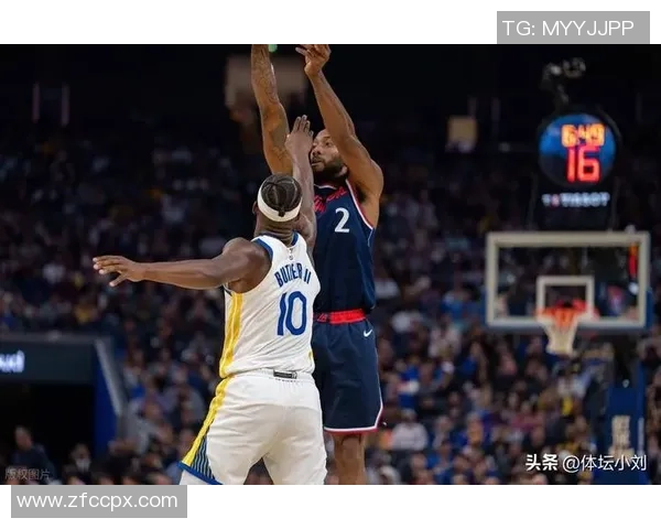 快船勇士比赛引发种族歧视争议球迷反应与社会影响分析 快船勇士比赛引发种族歧视争议球迷反应与社会影响分析