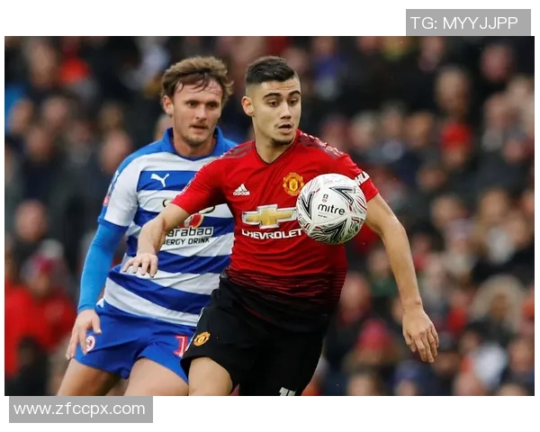 曼联对阵雷丁精彩直播信号全程回放与分析分享